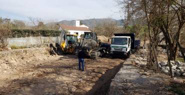 Limpieza y encauzamiento del arroyo innominado en Villa San Lorenzo