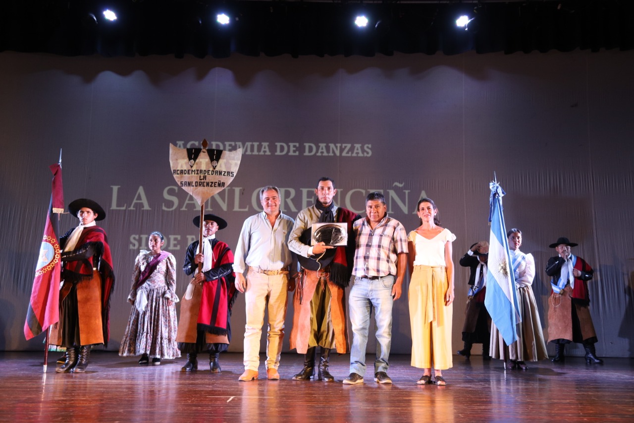 La academia “La Sanlorenceña” fue nombrada embajadora cultural de nuestro municipio