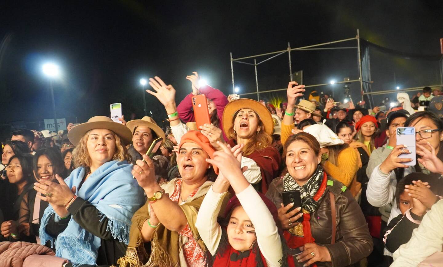 Más de 5000 personas disfrutaron del Festival de Doma y Folclore de San Lorenzo