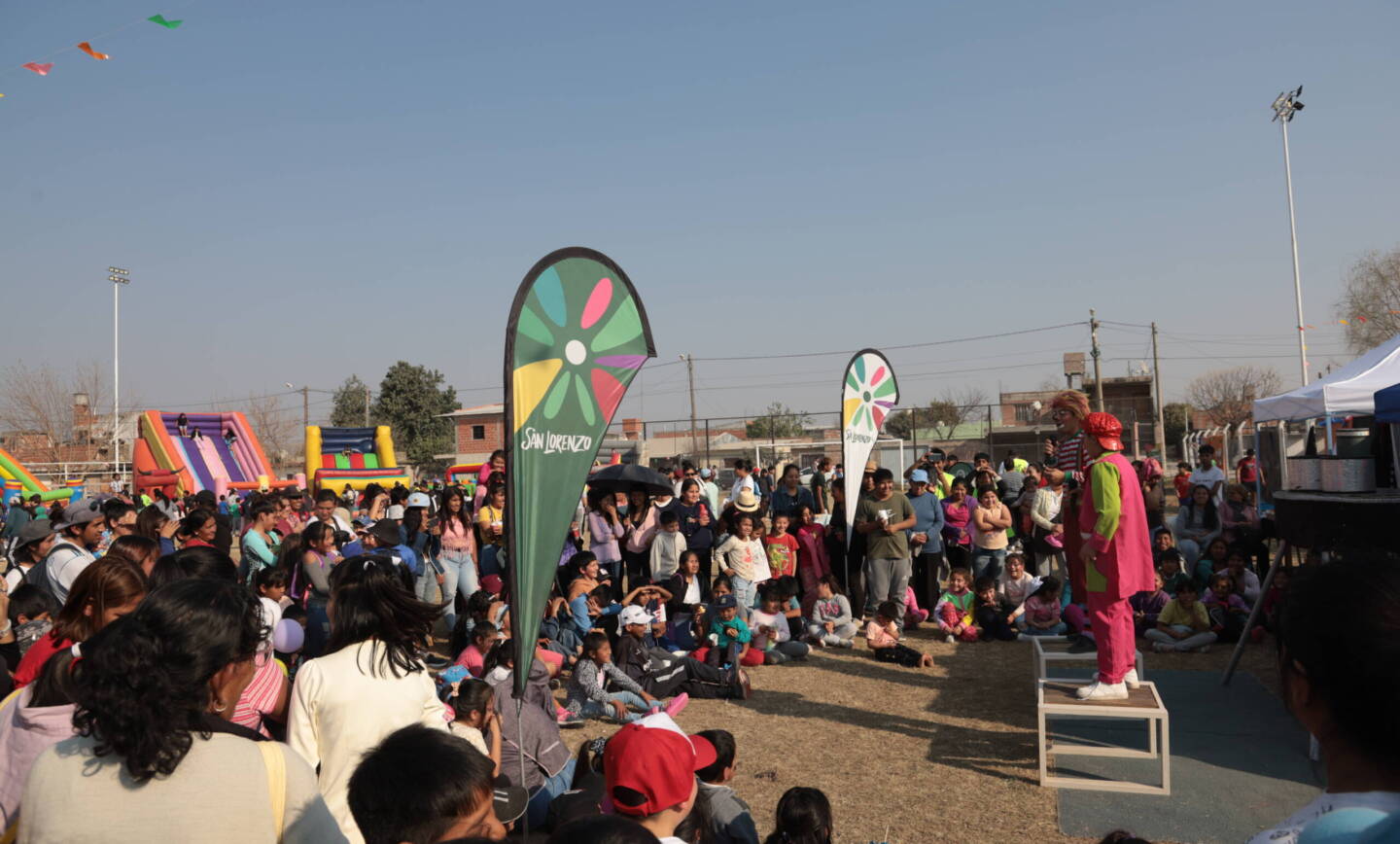 EL MUNICIPIO DE SAN LORENZO CELEBRÓ EL DÍA DEL NIÑO CON UNA GRAN KERMES