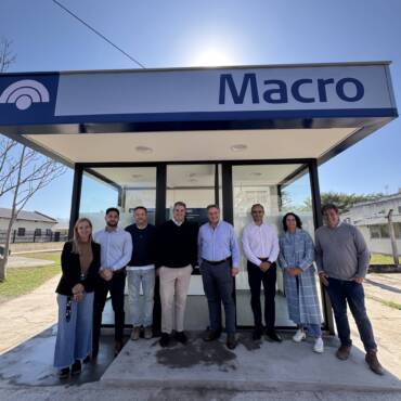Banco Macro y la Municipalidad de San Lorenzo inauguraron un cajero automático en Atocha