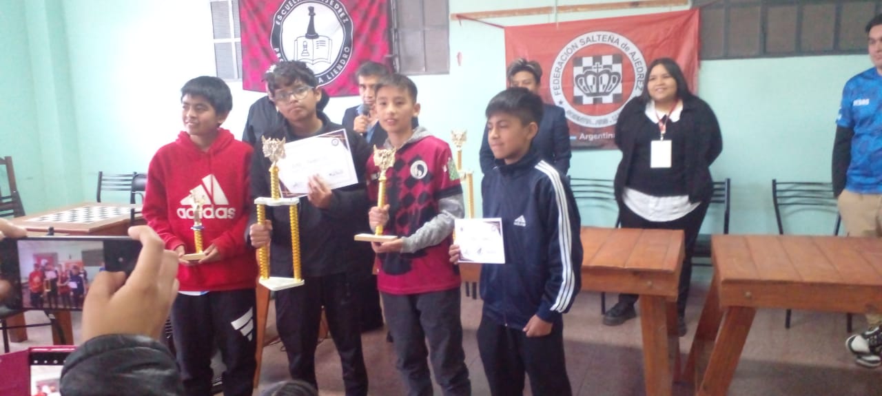 Fabricio Díaz se consagró campeón invicto del Campeonato Salteño de Ajedrez Infanto Juvenil 2025