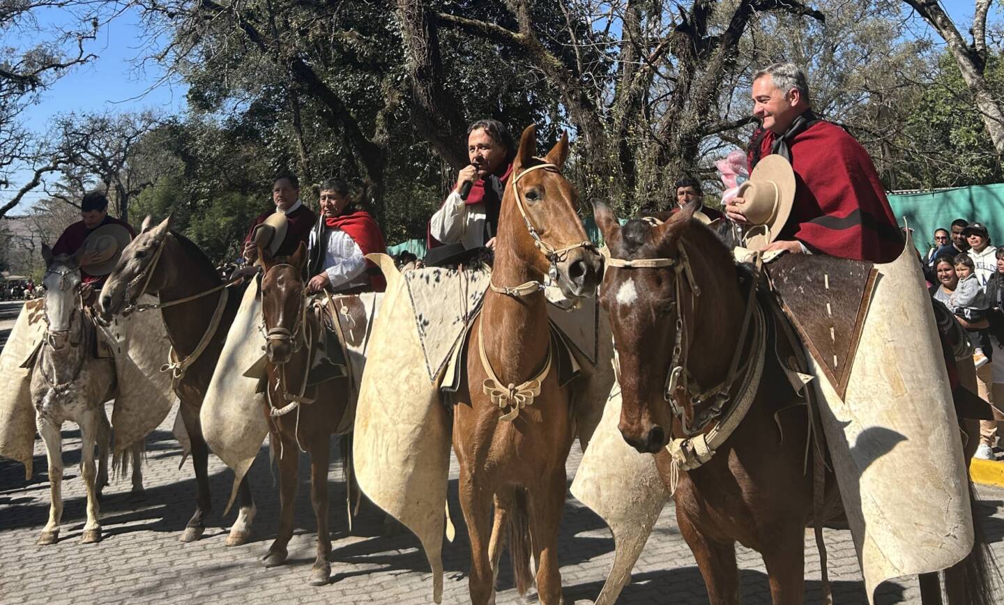 El gobernador Gustavo Sáenz y el intendente Manuel Saravia presidieron los actos por la Fiesta Patronal en honor a San Lorenzo Mártir