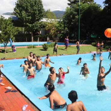 Abrieron las preinscripciones para la Escuela de Natación en San Lorenzo