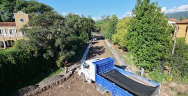 Iniciaron los trabajos de pavimentación y de red de cloaca en el acceso a La Costanera
