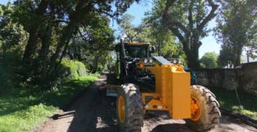 La Municipalidad de San Lorenzo avanza en el arreglo y recuperación de calles con la nueva motoniveladora adquirida
